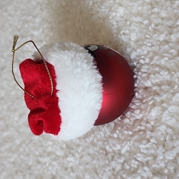 Angry Birds Santa Bird Red Glass Christmas Ornament 2012 - Picture 5 of 6